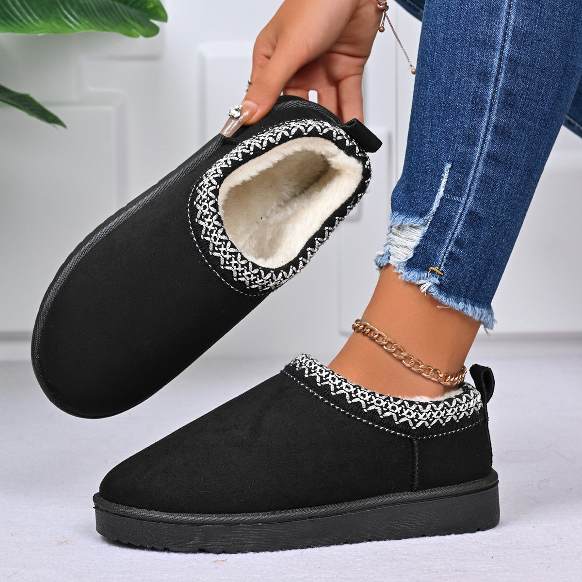 Slip-On Round Toe Platform Ankle Boots