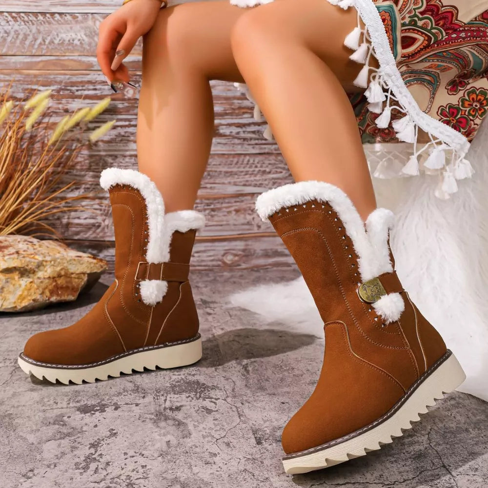 Slip-On Round Toe Platform Boots